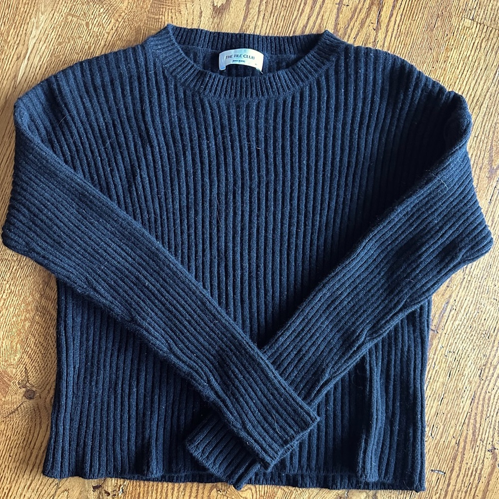 THE TILE CLUB Black Ribbed Crew neck Sweater.